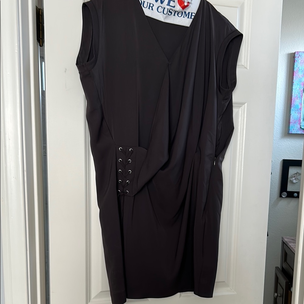 Elegant Black Sleeveless Dress